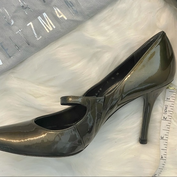 Stuart Weitzman Heels - 7.5 - Picture 5 of 6